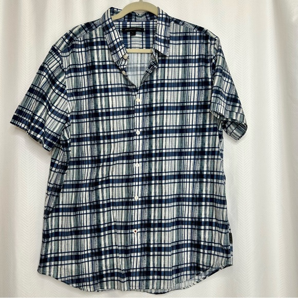 John Varvatos Mens Blue Floral Short Sleeve Button Down Casual Shirt main image 1